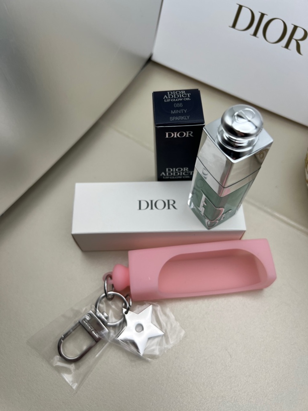 Dior Pink Silicone Keychain Lip AddictGlow Oil Holder W/Minty Lip Oil INBox NWOT - Picture 5 of 15